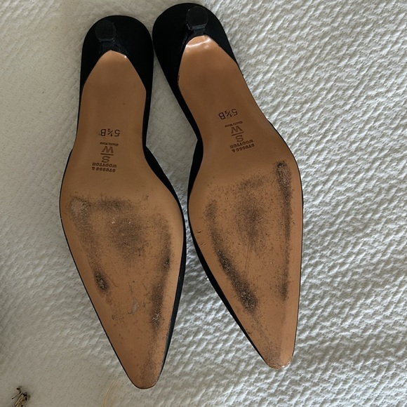 💃Stubbs and Wootton Kitten Heel💃 - Picture 2 of 6